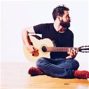 Compositor con más de 10 Años de Experiencia da clases de guitarra